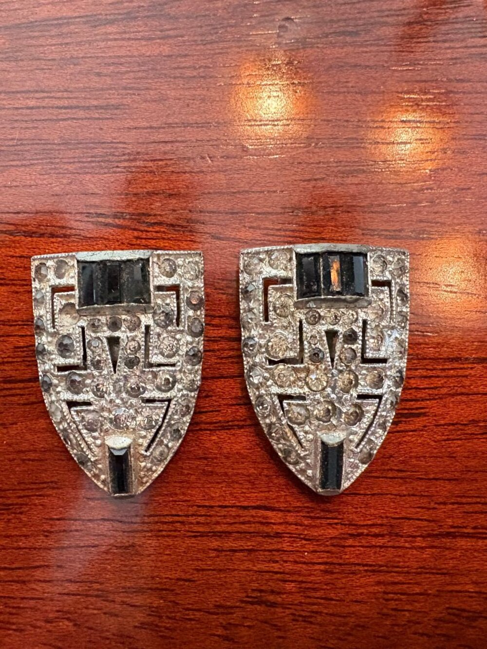 Art Deco rhinestone & metal dress clip with clasp